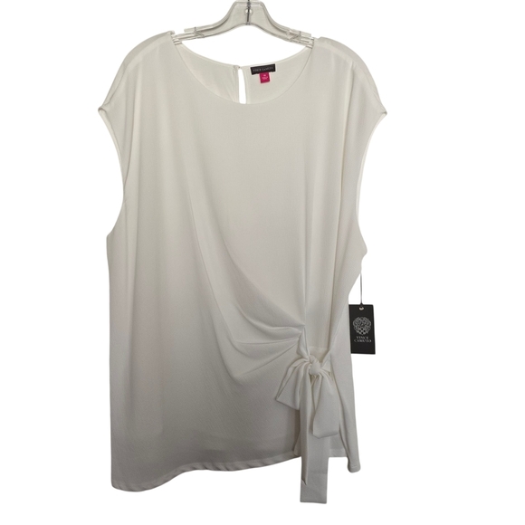 Vince Camuto Tops - NWT Vince Camuto Ivory Short Sleeve Blouse with Side Tie